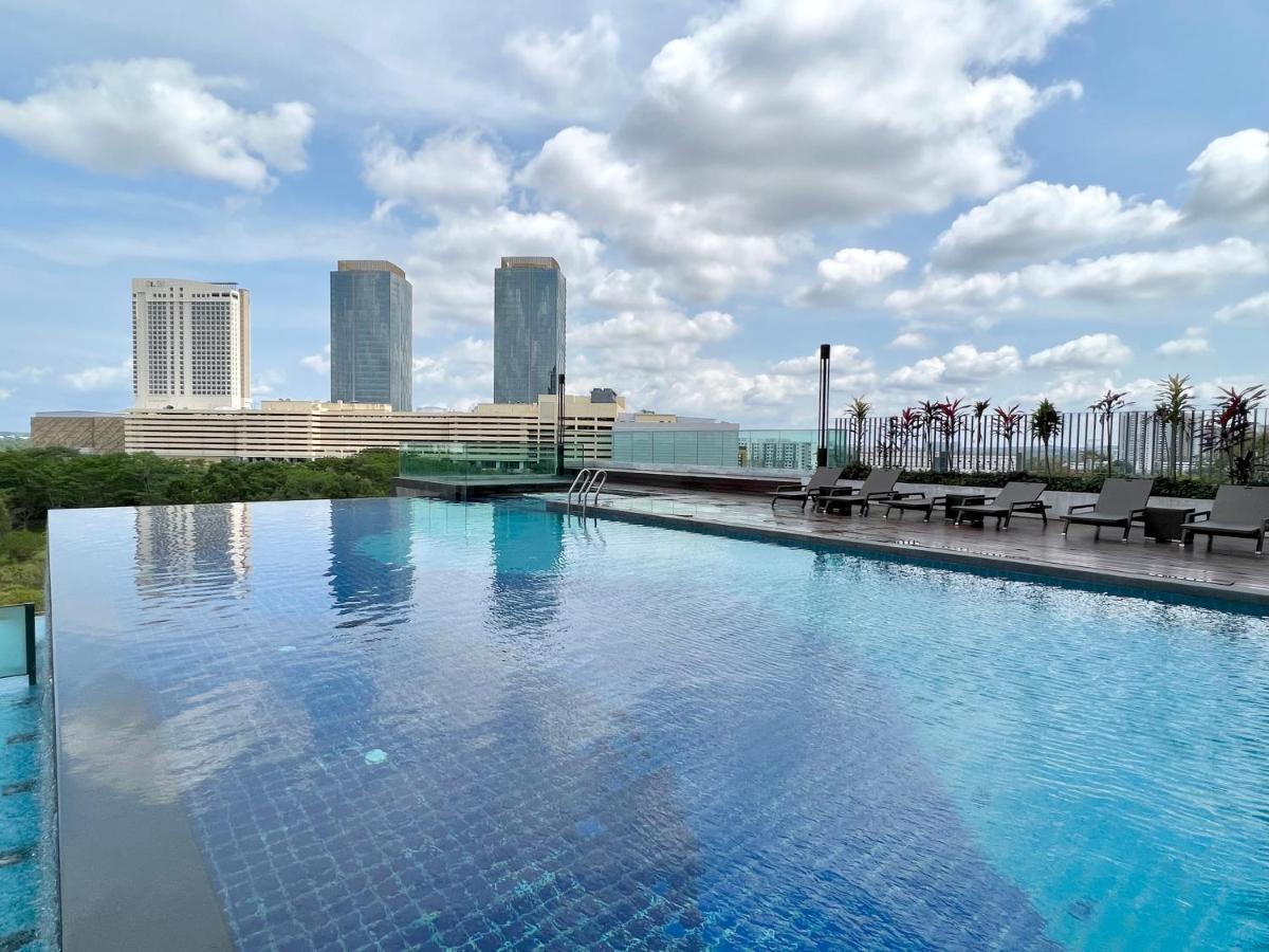Royale Cottage Midvalley Netflix Pools 4 Pax Johor Bahru Eksteriør billede